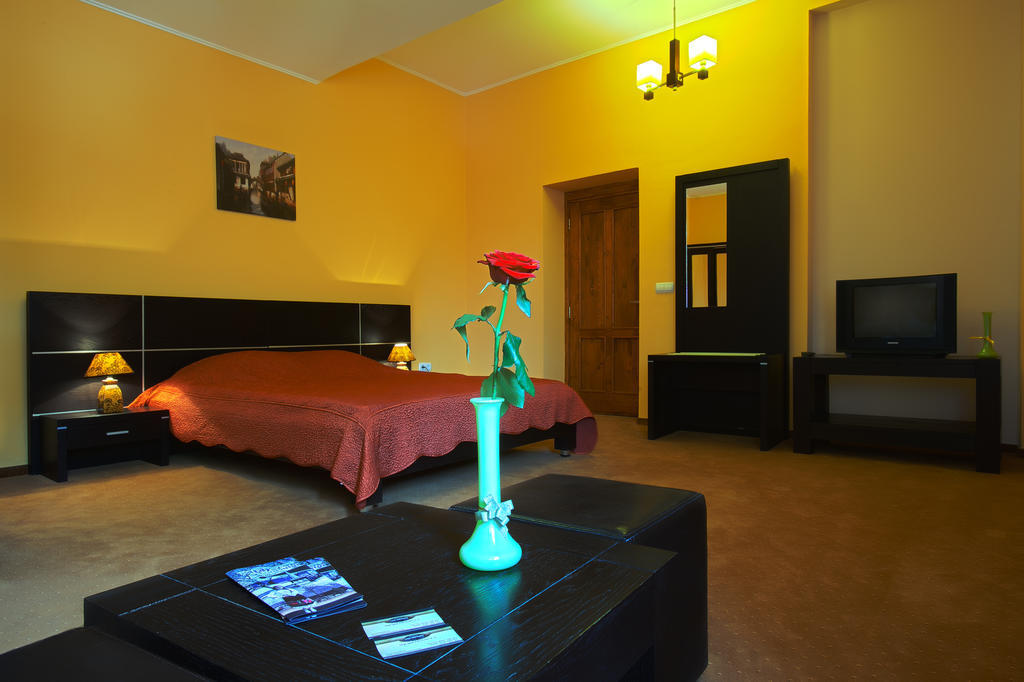 Casa Preturii Tirgu Lapus Room photo
